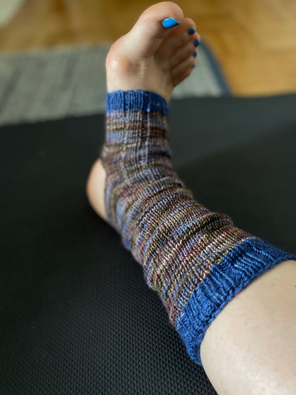Heal-Thy Toes Yoga Socks