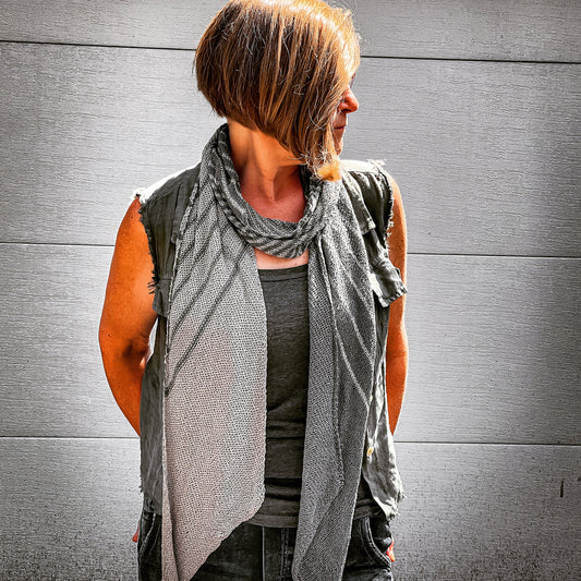 In a New York Minute Linen Scarf