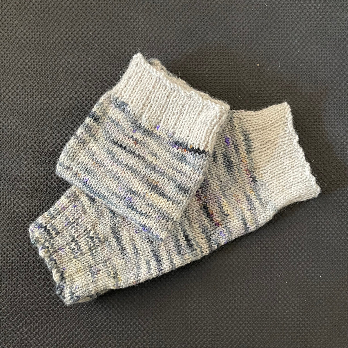 Heal-Thy Toes Yoga Socks