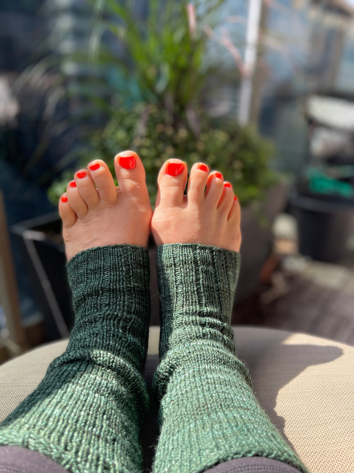 Heal-Thy Toes Yoga Socks