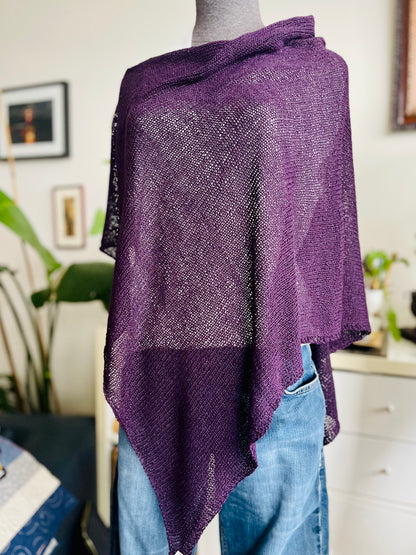 Warwick Long Bay Linen Poncho