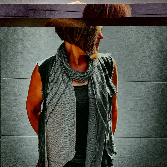 In a New York Minute Linen Scarf